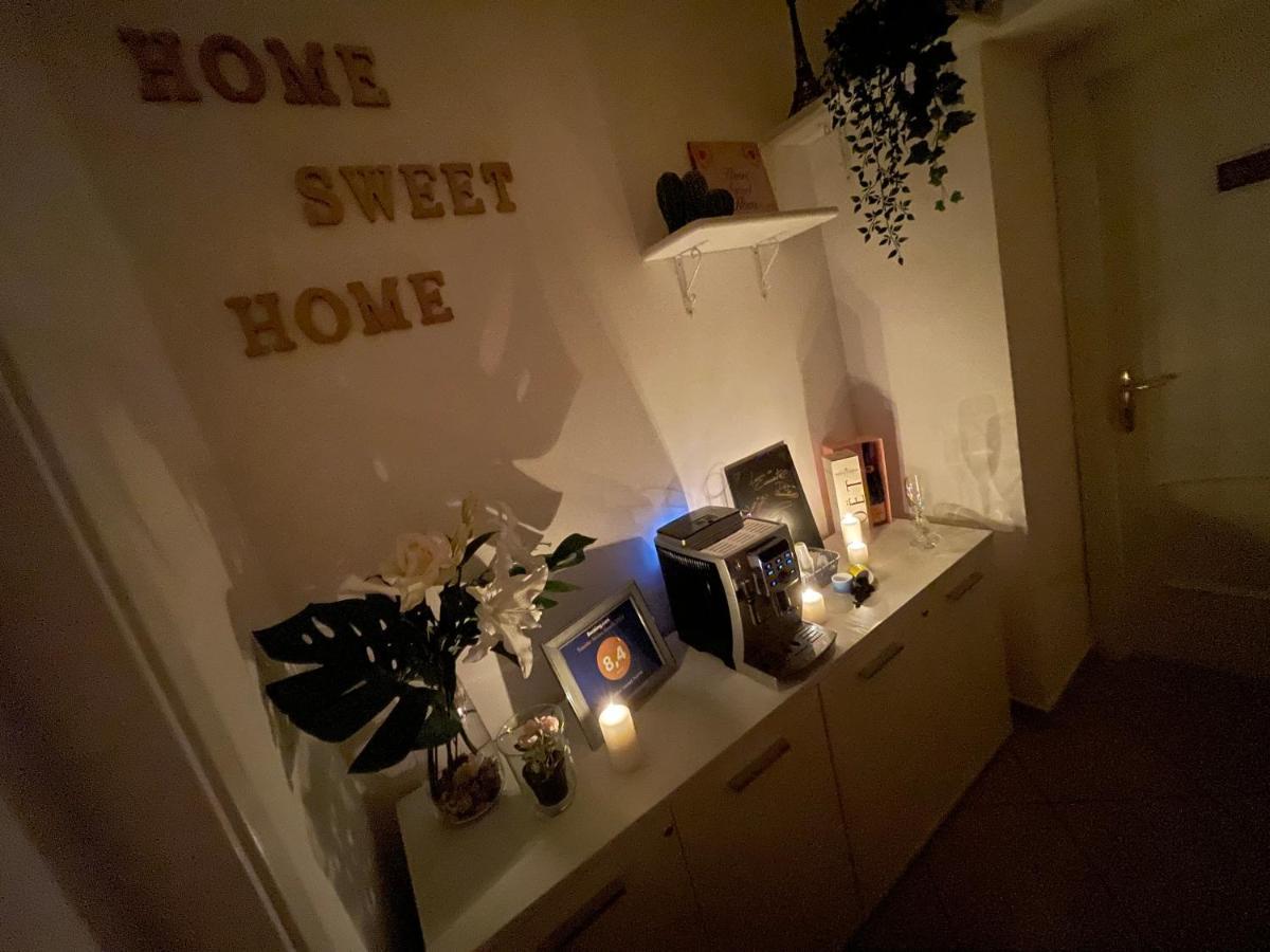 Home Sweet Home Inizio Di Spacca Napoli Dış mekan fotoğraf