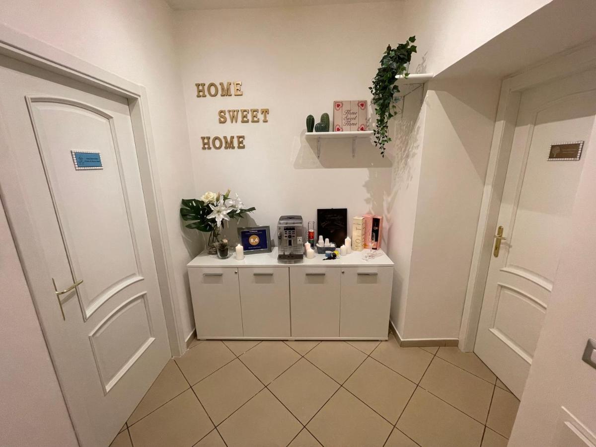 Home Sweet Home Inizio Di Spacca Napoli Dış mekan fotoğraf